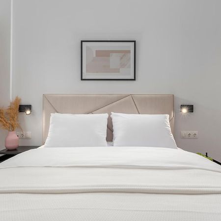 Ιωκα Suites / The Urbitality Project 테살로니키 외부 사진